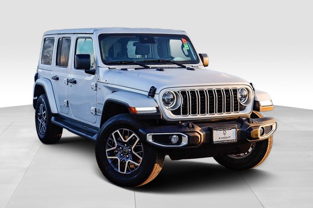 2024 Jeep Wrangler Sahara photo 2