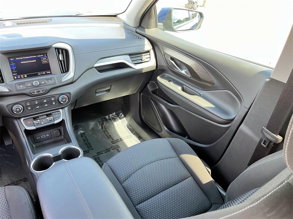 2024 Gmc Terrain SLE photo 24