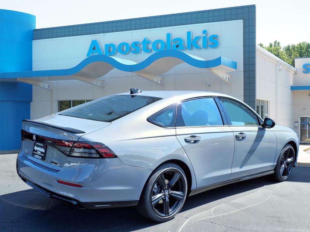 2025 Honda Accord Sport-L photo 2