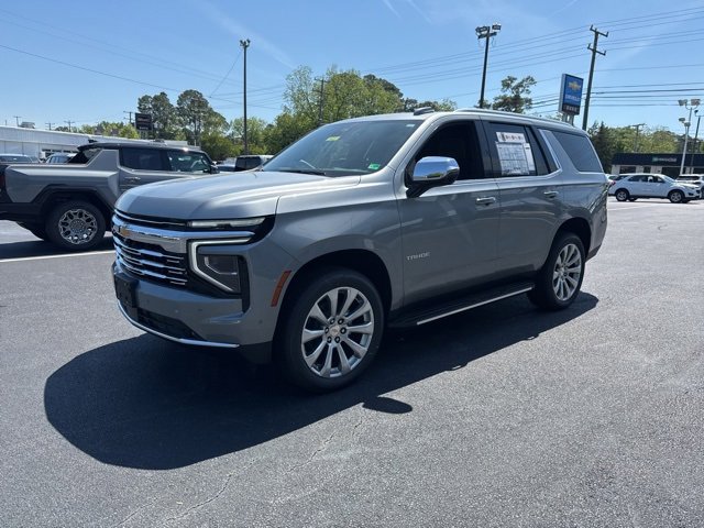 2025 Chevrolet Tahoe Premier photo 2