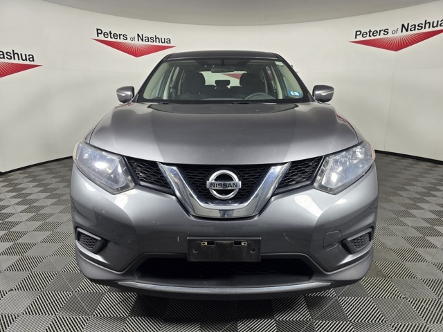 2015 Nissan Rogue S photo 2