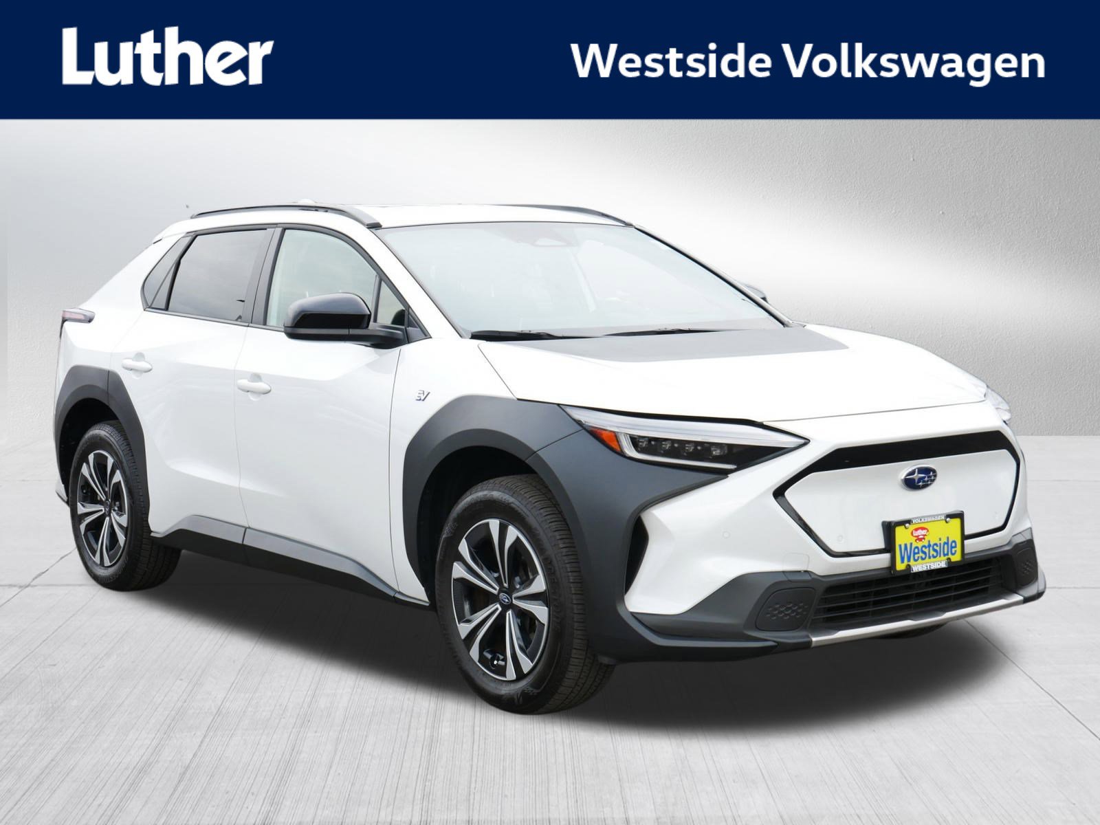 2024 Subaru Solterra Premium's photo