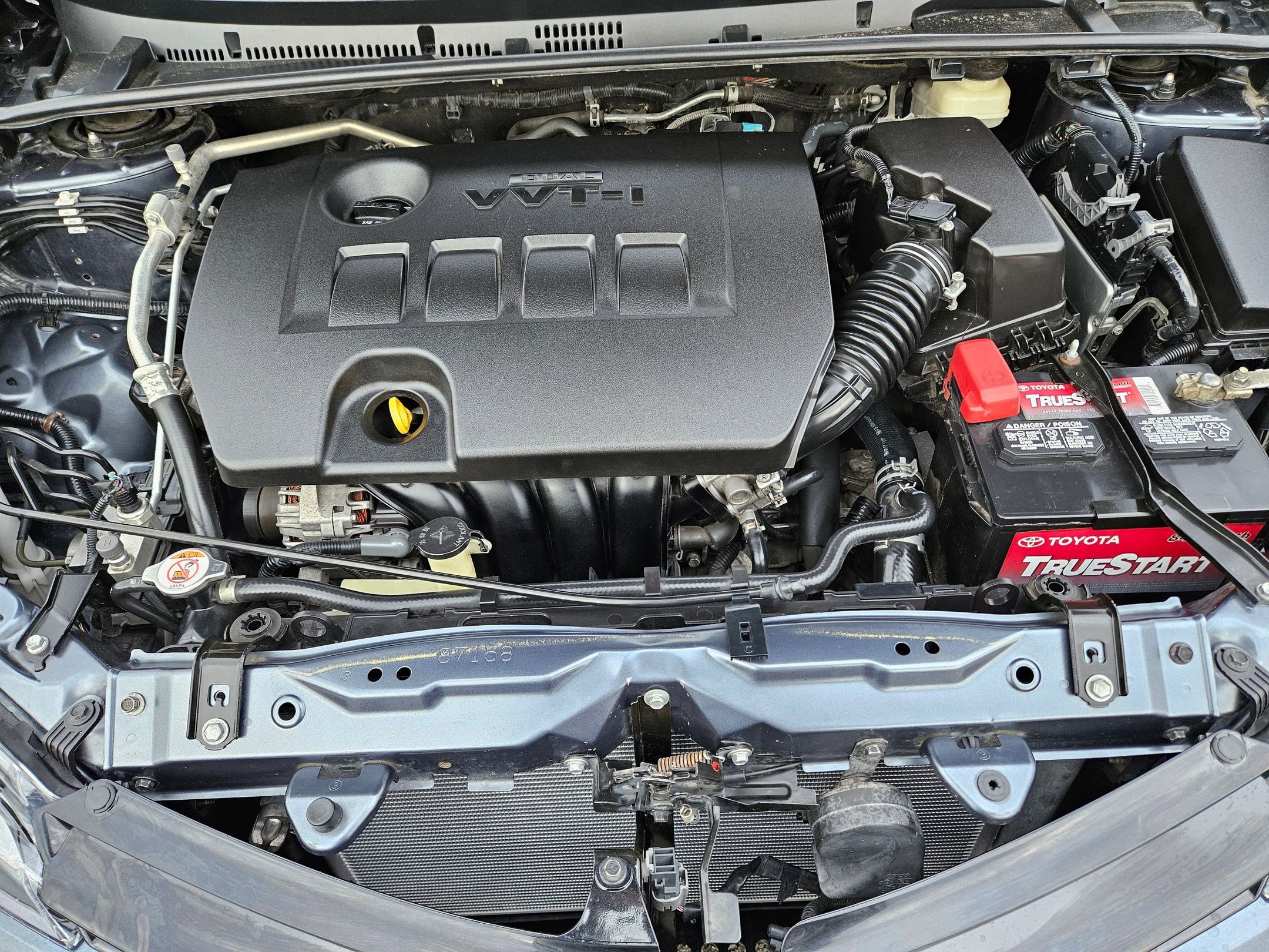2018 Toyota Corolla L photo 29