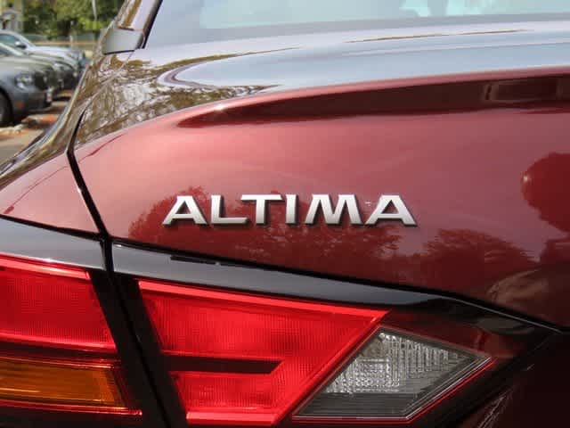 2023 Nissan Altima 2.5 SV photo 7