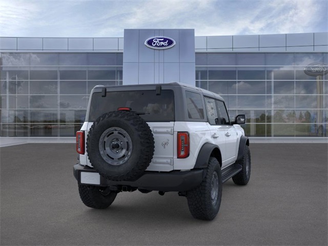 2025 Ford Bronco Outer Banks photo 8