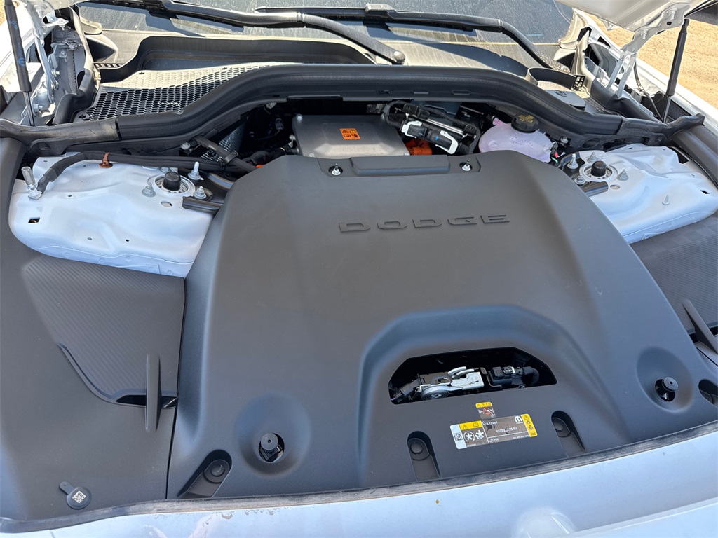 2025 Dodge Charger R/T photo 11