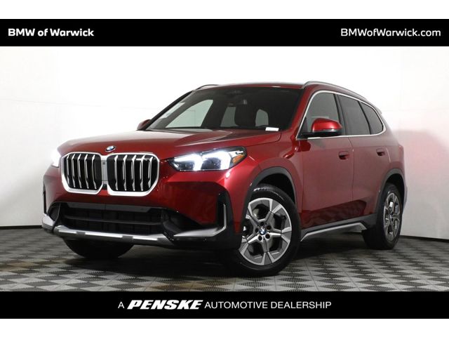 2026 BMW X1 28i's photo