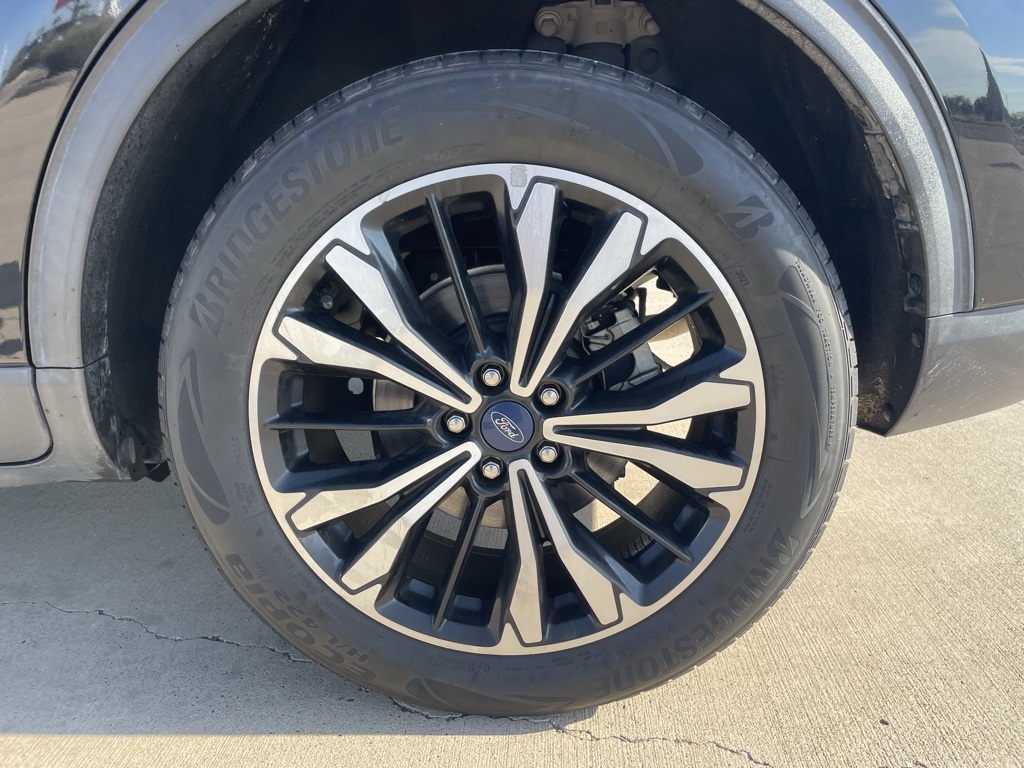 2022 Ford Escape SE photo 17