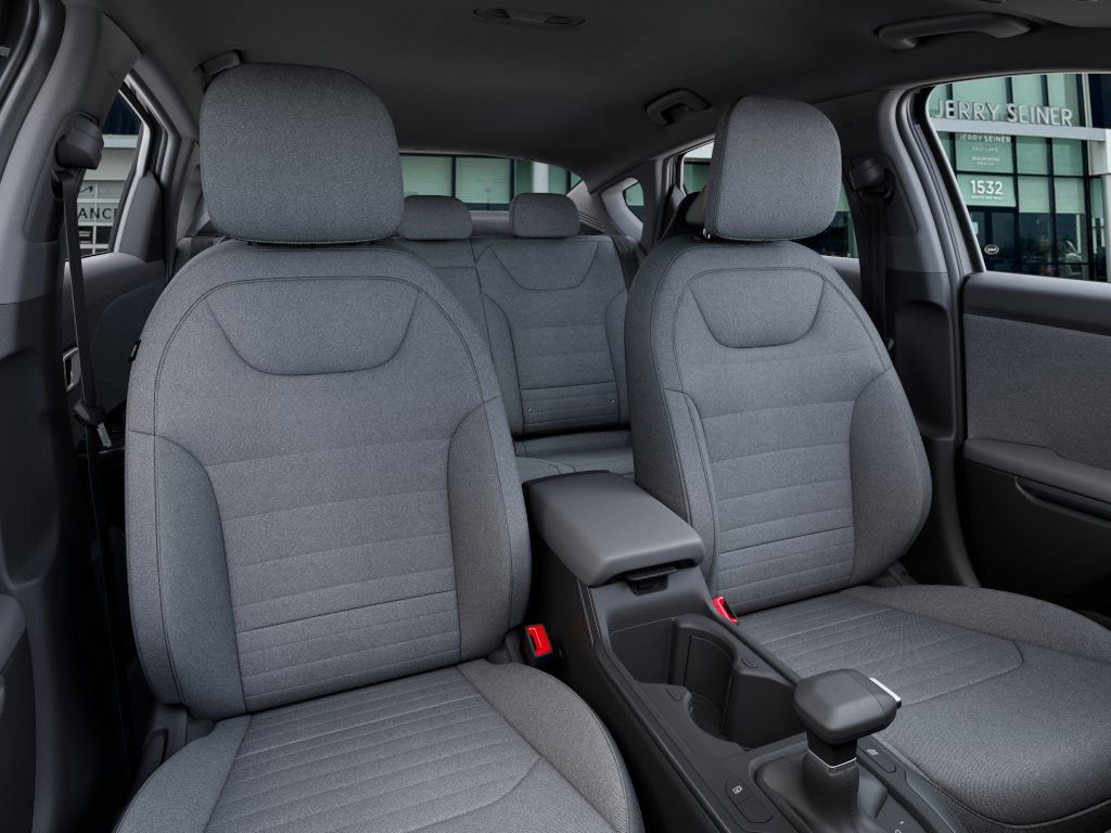 2025 Kia K4 EX photo 13
