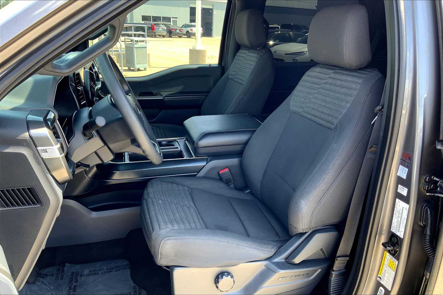 2022 Ford F-150 XL photo 7