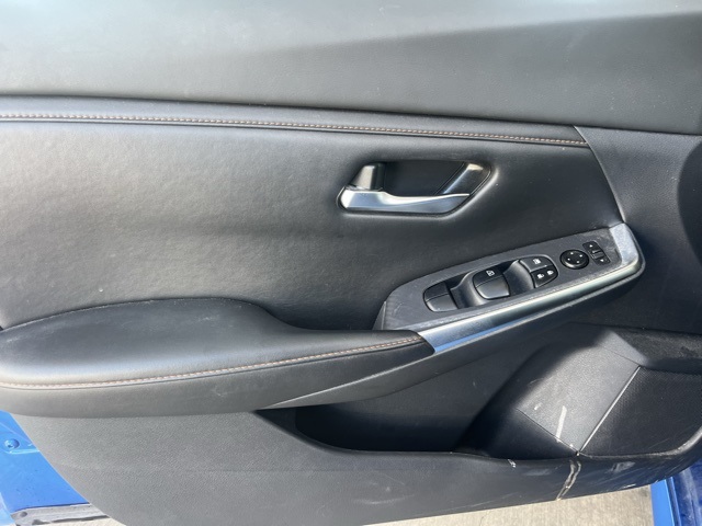 2022 Nissan Sentra SR photo 8
