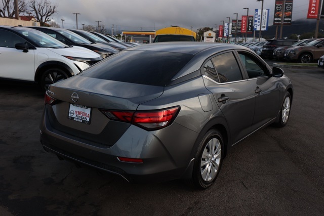 2025 Nissan Sentra S photo 3