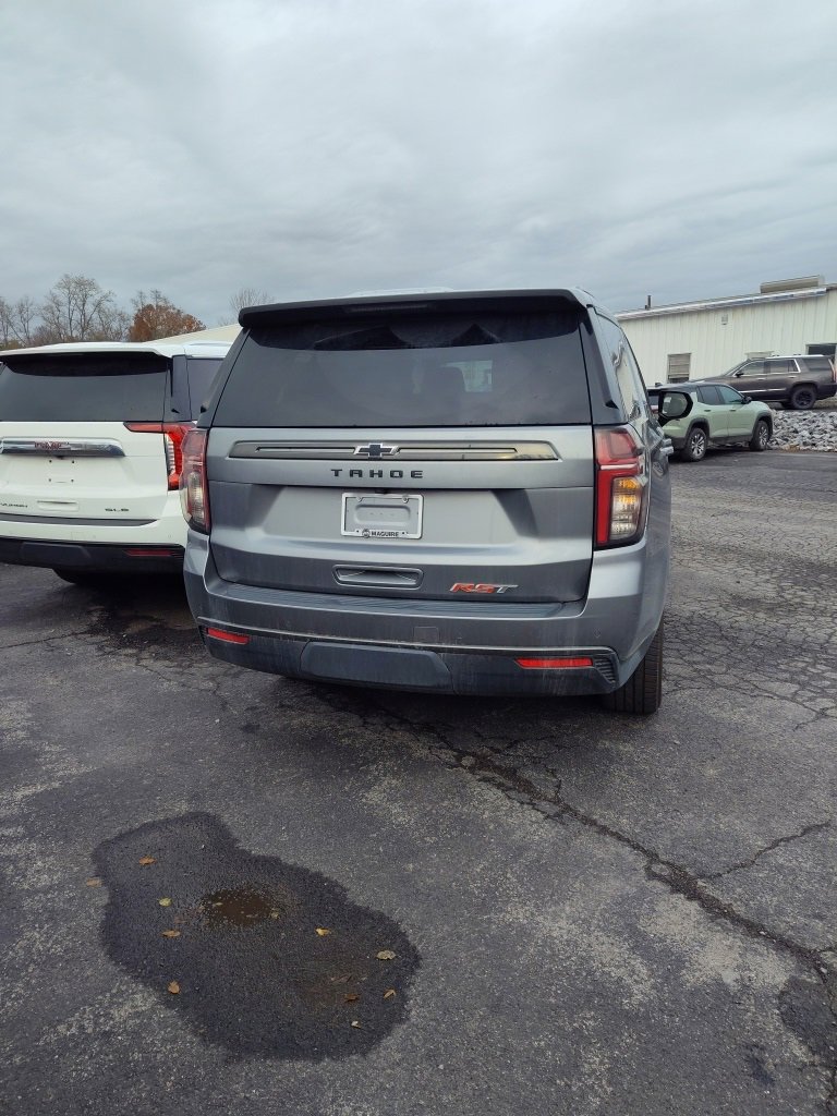 2021 Chevrolet Tahoe RST photo 3