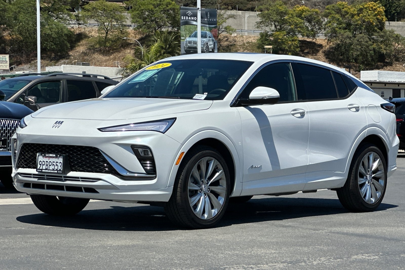 2024 Buick Envista Avenir photo 7