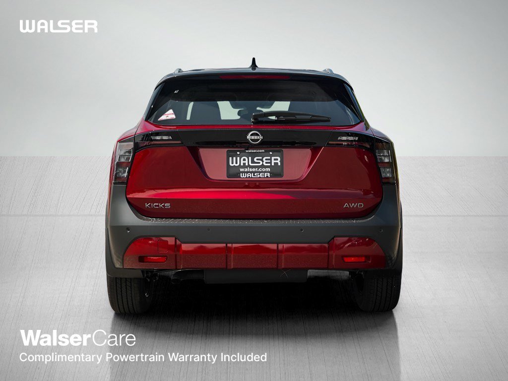 2025 Nissan Kicks SV photo 4