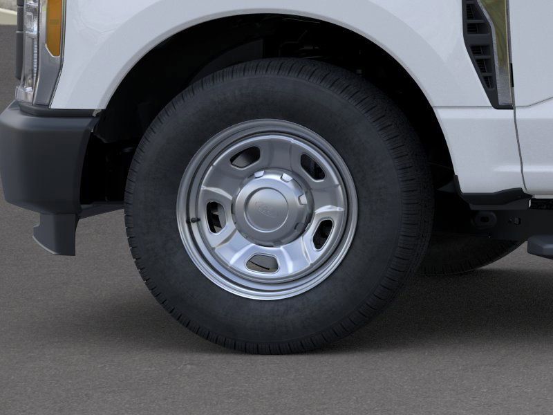 2026 Ford F-350 photo 18