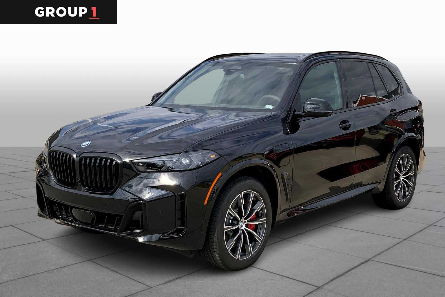2026 BMW X5 50e's photo