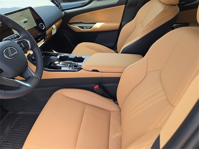 2026 Lexus NX 350 photo 9