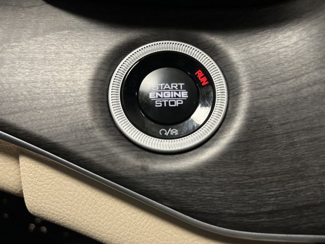 2024 Jeep Grand Cherokee Limited photo 22