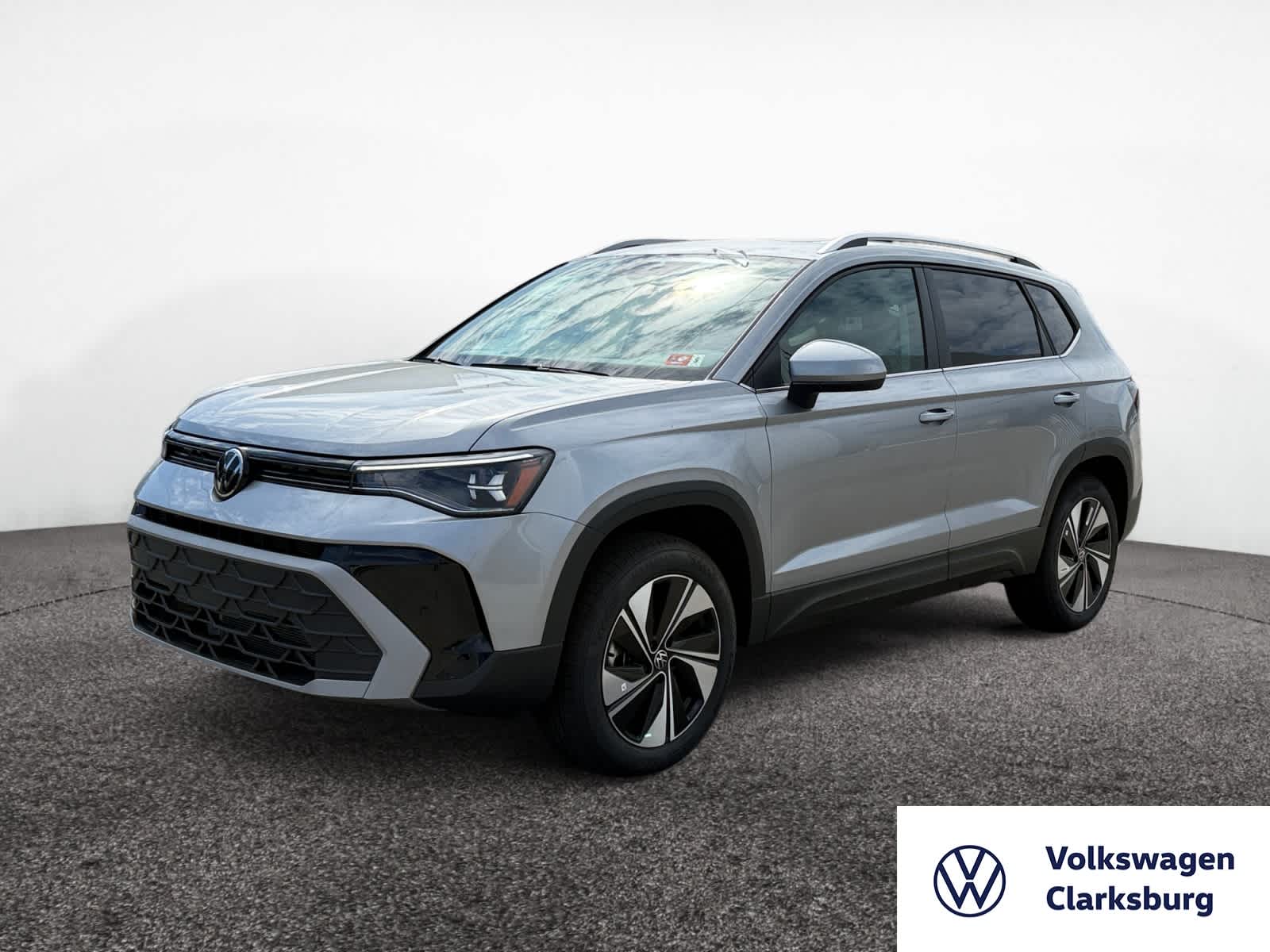 2025 Volkswagen Taos SE's photo