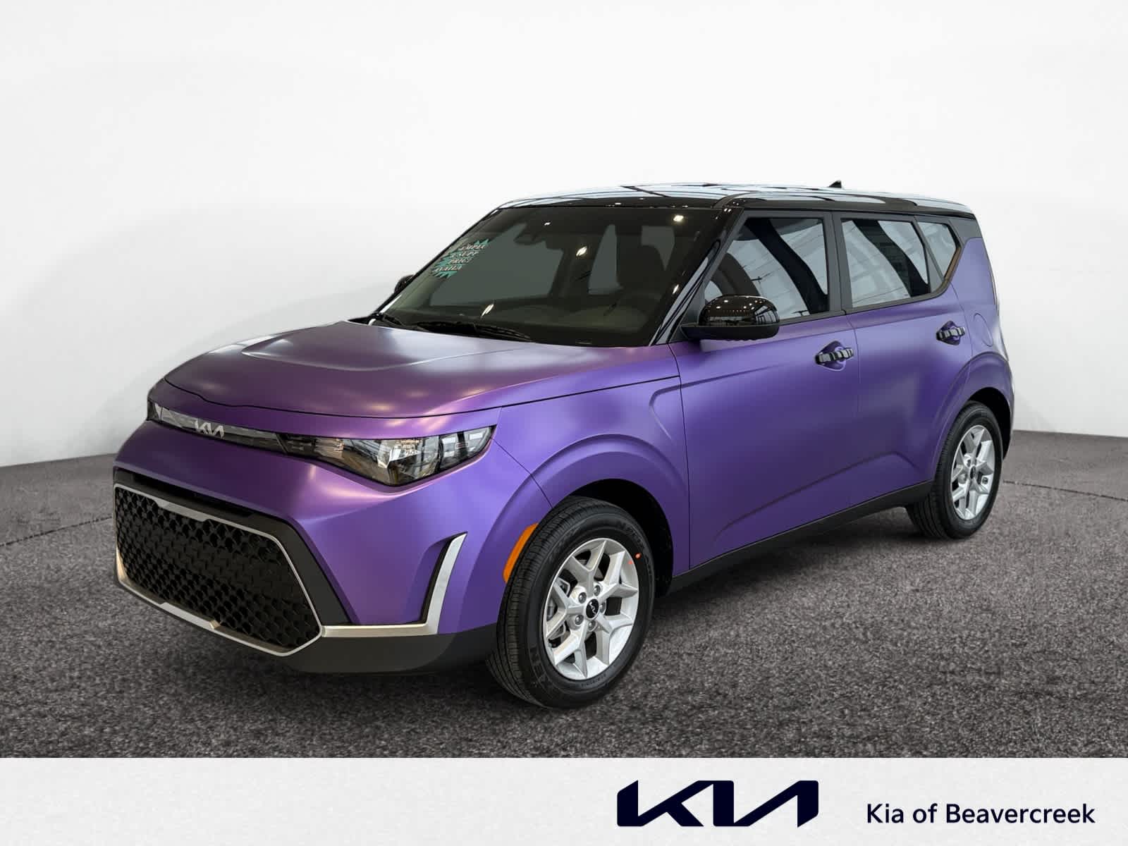 2025 Kia Soul LX's photo