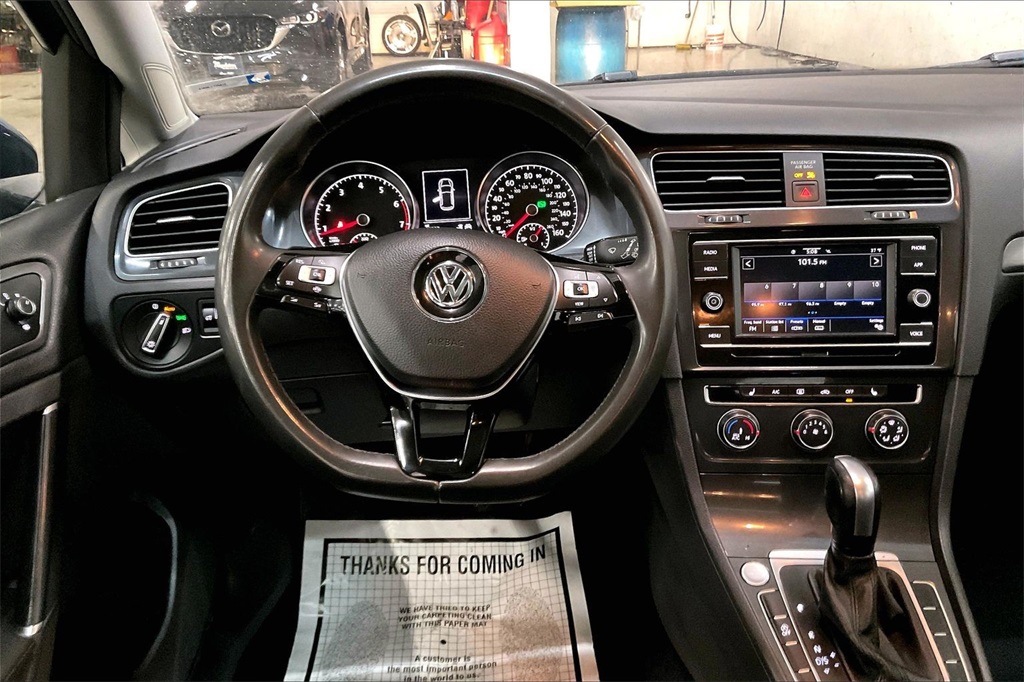 2021 VOLKSWAGEN GOLF - Image 3