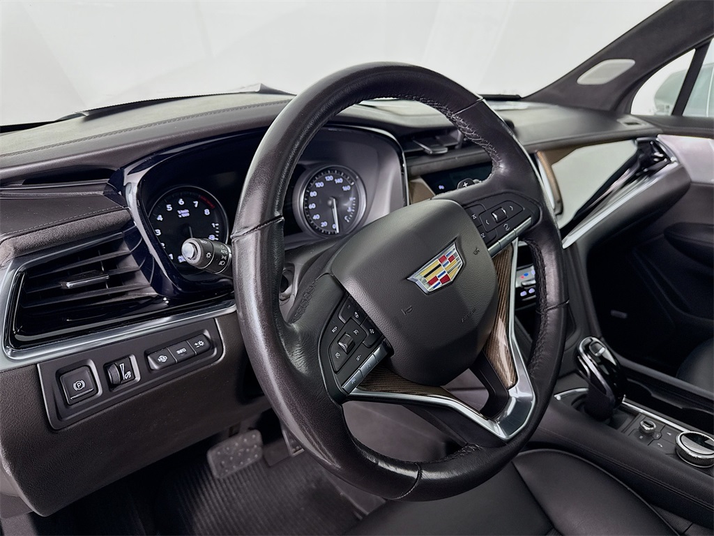 2020 Cadillac XT6 Premium Luxury photo 3