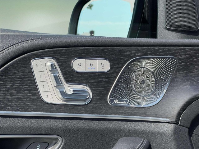 2026 Mercedes Benz GLE 450 4MATIC photo 18