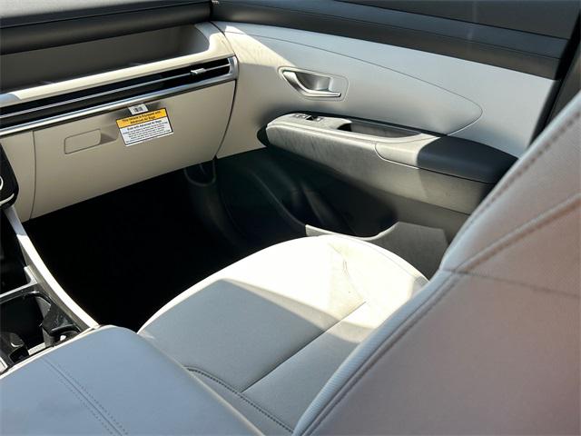 2025 Hyundai Tucson SEL photo 14