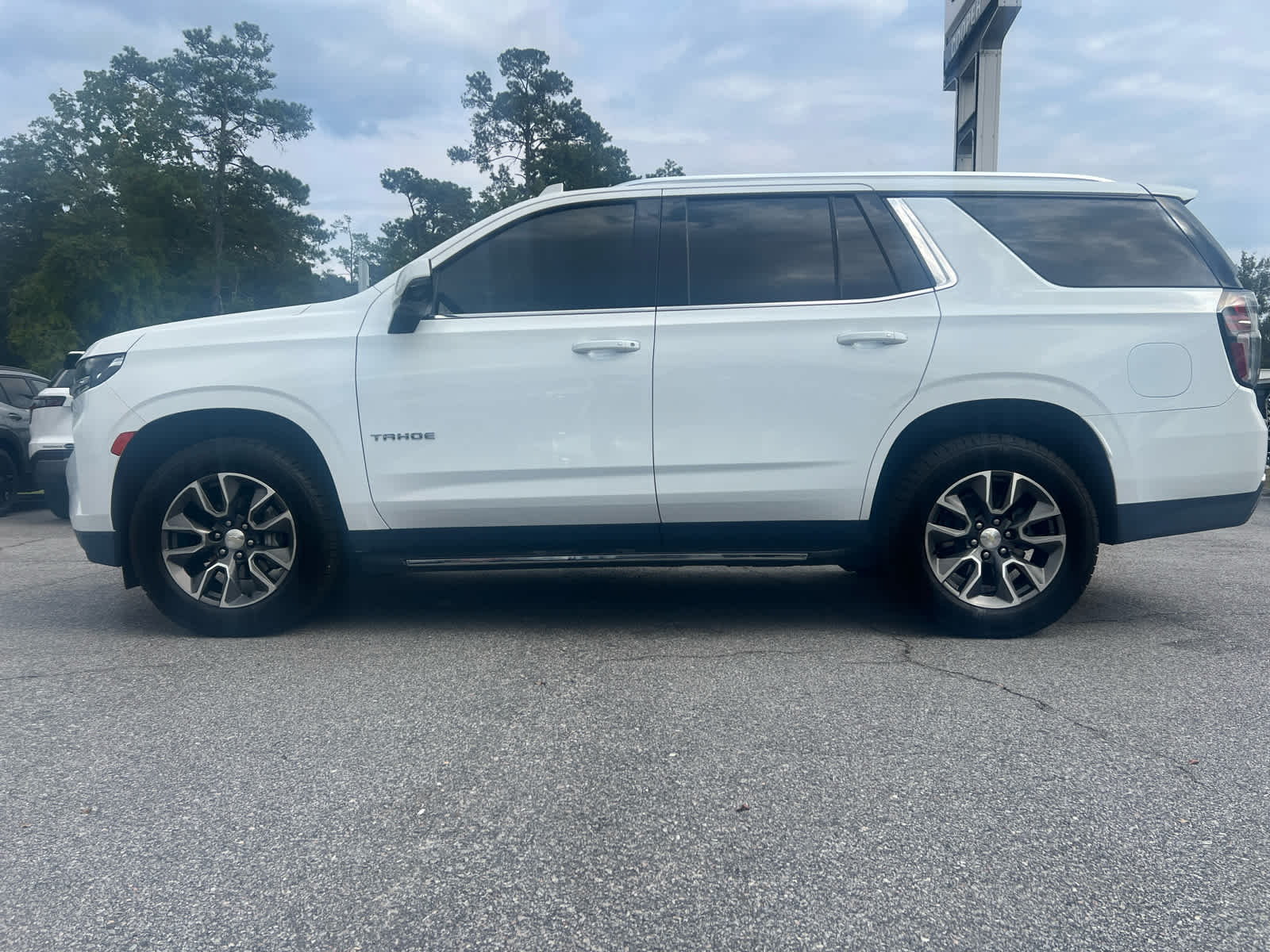2022 Chevrolet Tahoe LT photo 18