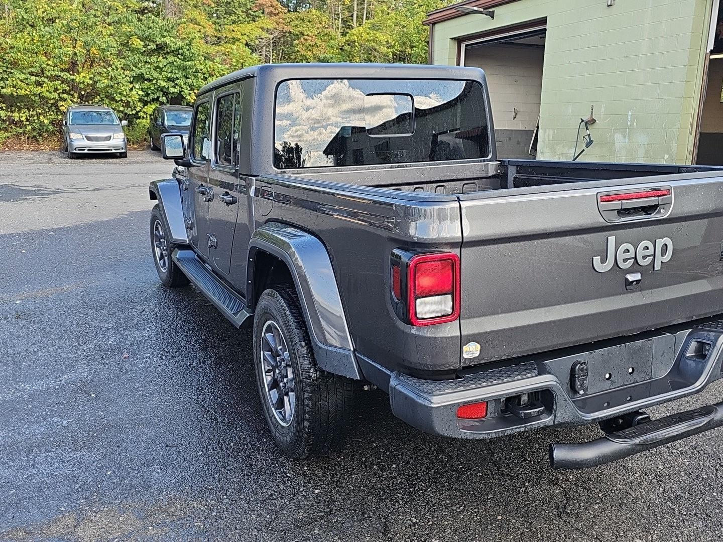 2022 Jeep Gladiator Overland photo 7