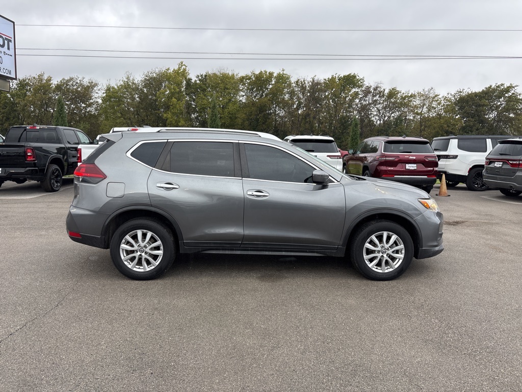 Used 2020 Nissan Rogue SV with VIN KNMAT2MV5LP533504 for sale in Pryor, OK