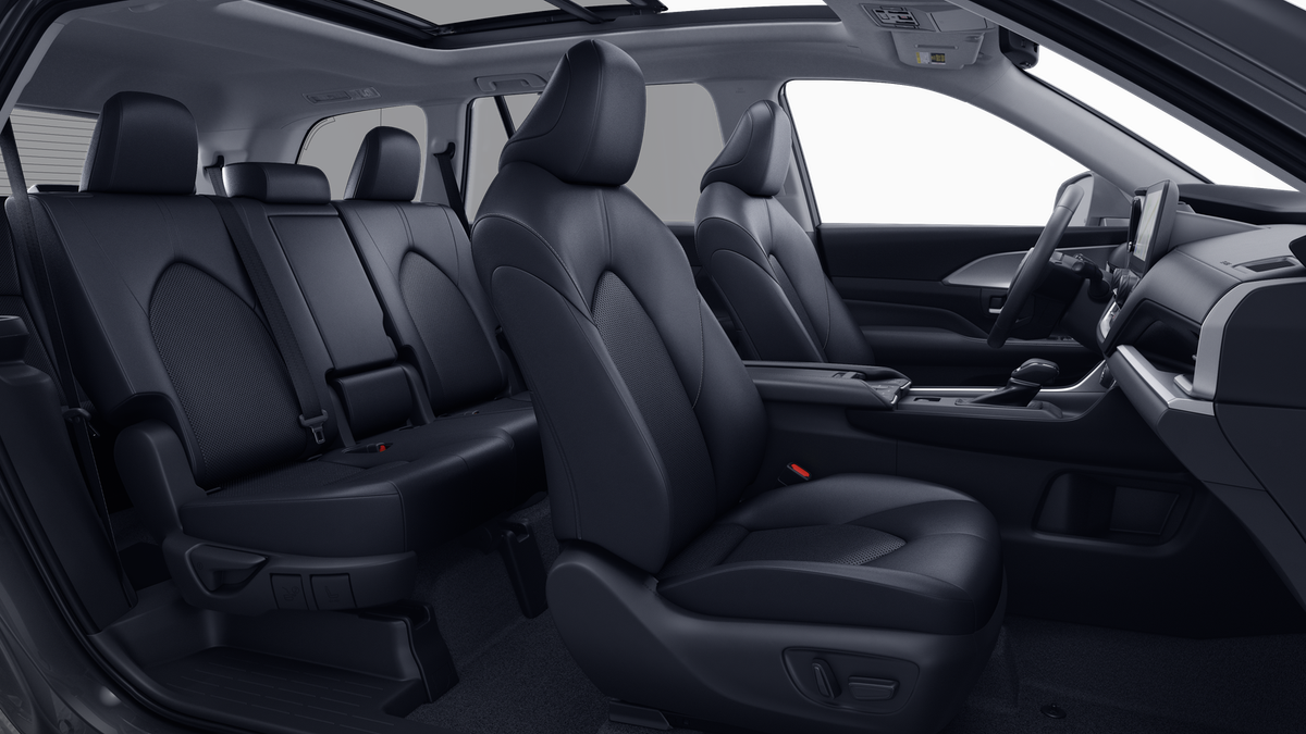2026 Toyota Grand Highlander XLE AWD photo 19