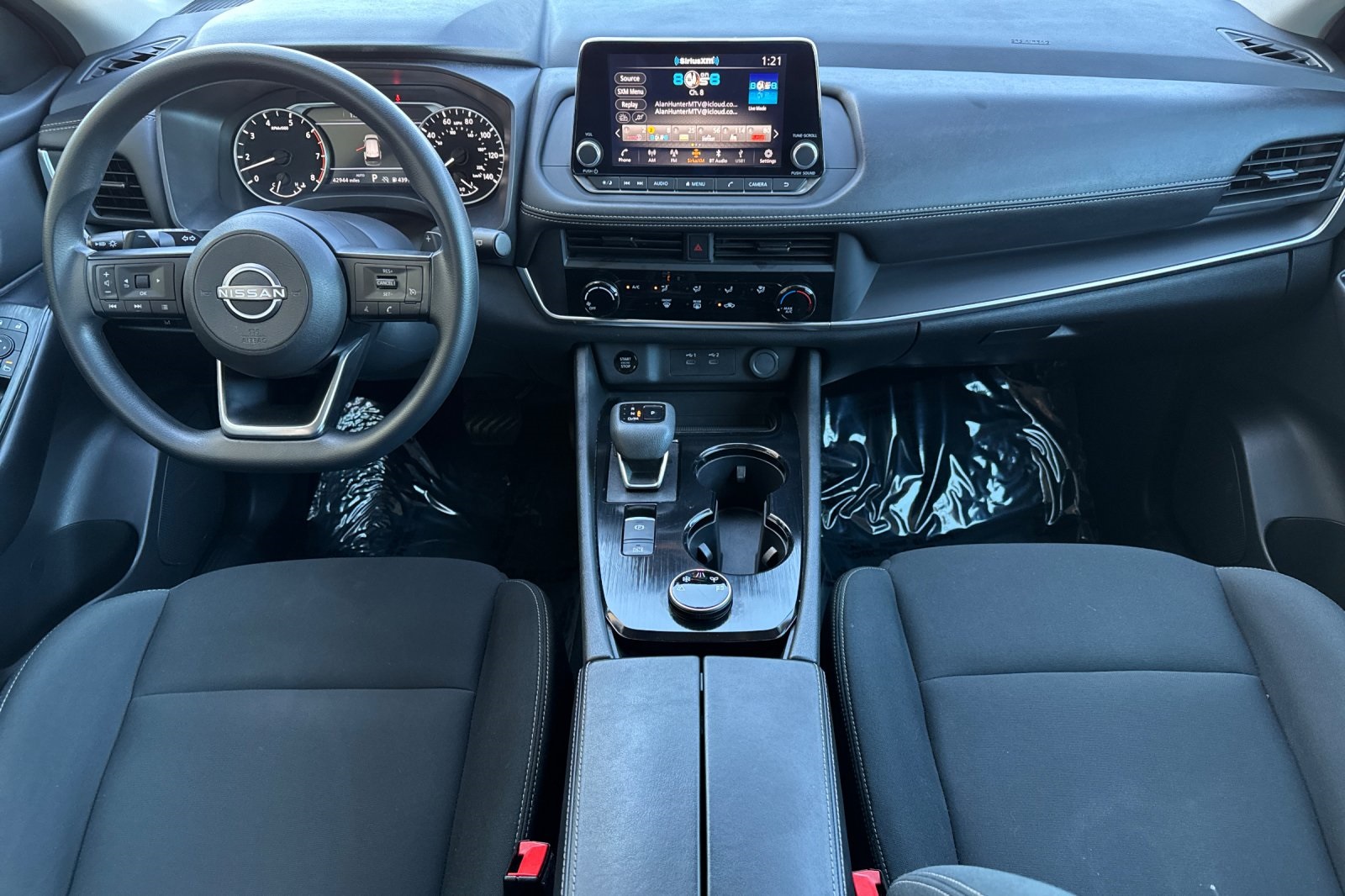2024 Nissan Rogue S photo 12