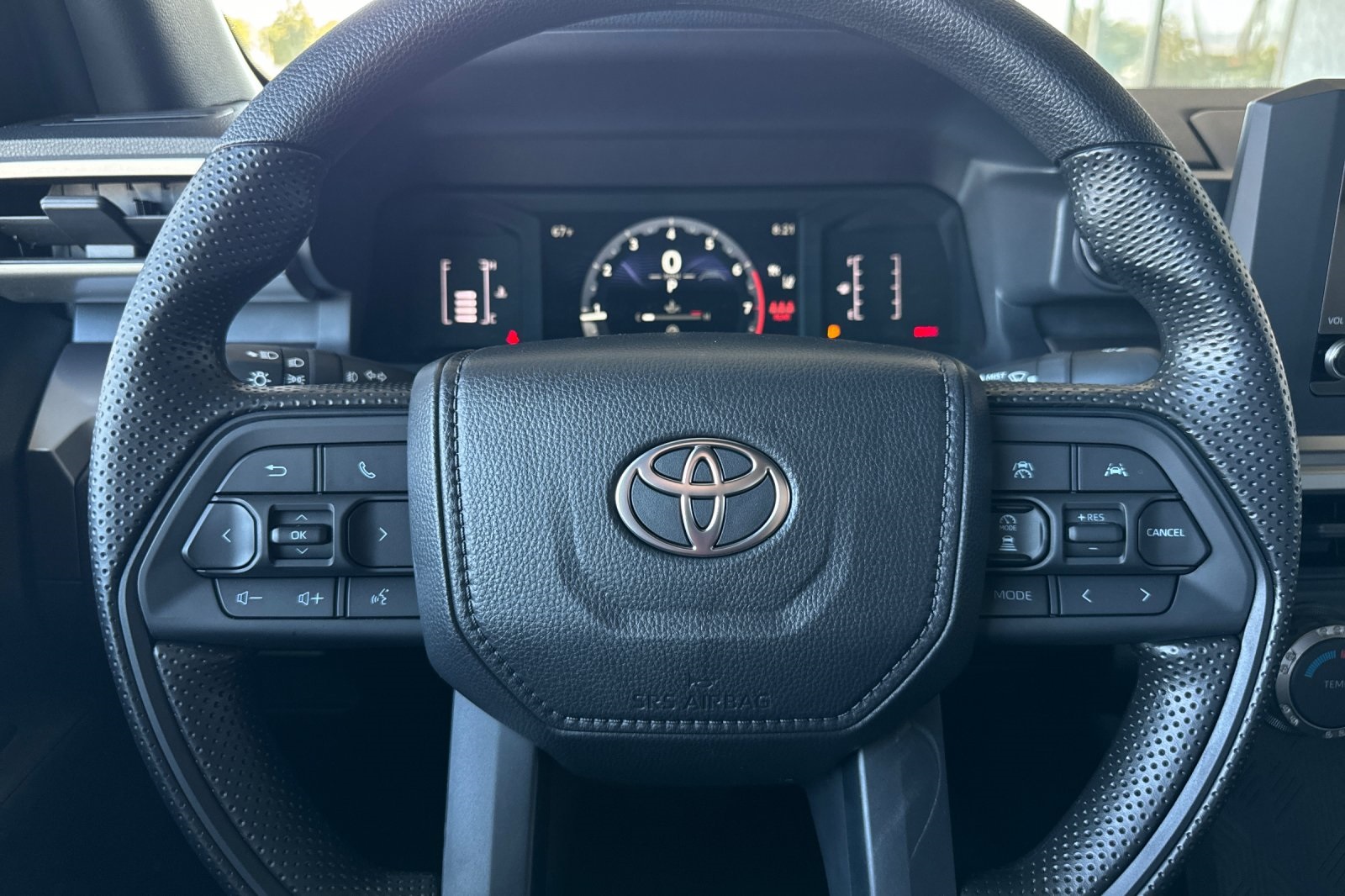 2025 Toyota Tacoma SR5 photo 23