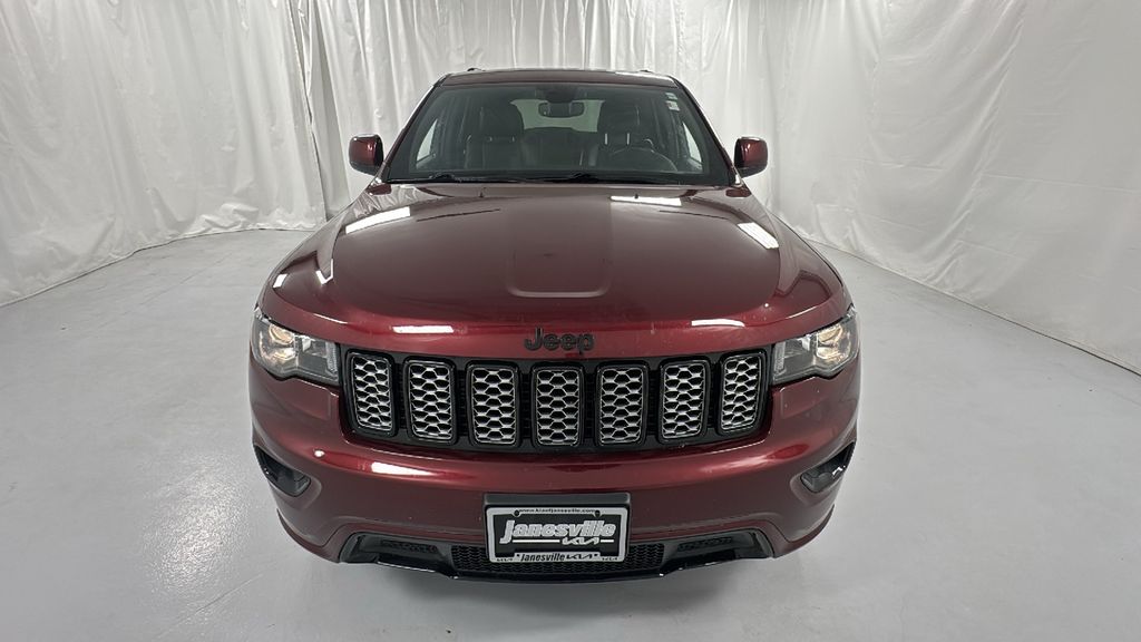 2019 Jeep Grand Cherokee Altitude photo 8