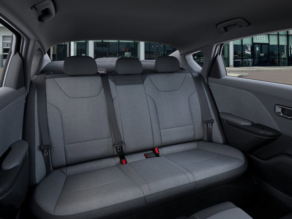 2025 Kia K4 LXS photo 14