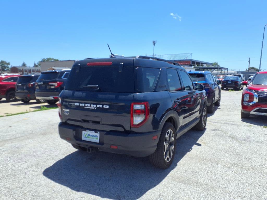 2021 Ford Bronco Sport Outer Banks photo 3