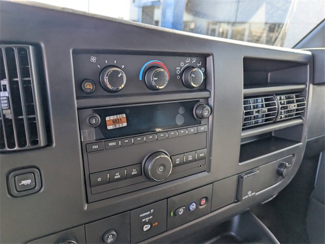 2025 Chevrolet Express Cargo 2500 photo 9
