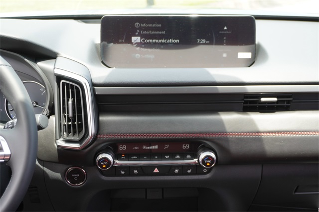 2025 Mazda CX-50 Premium Plus photo 2