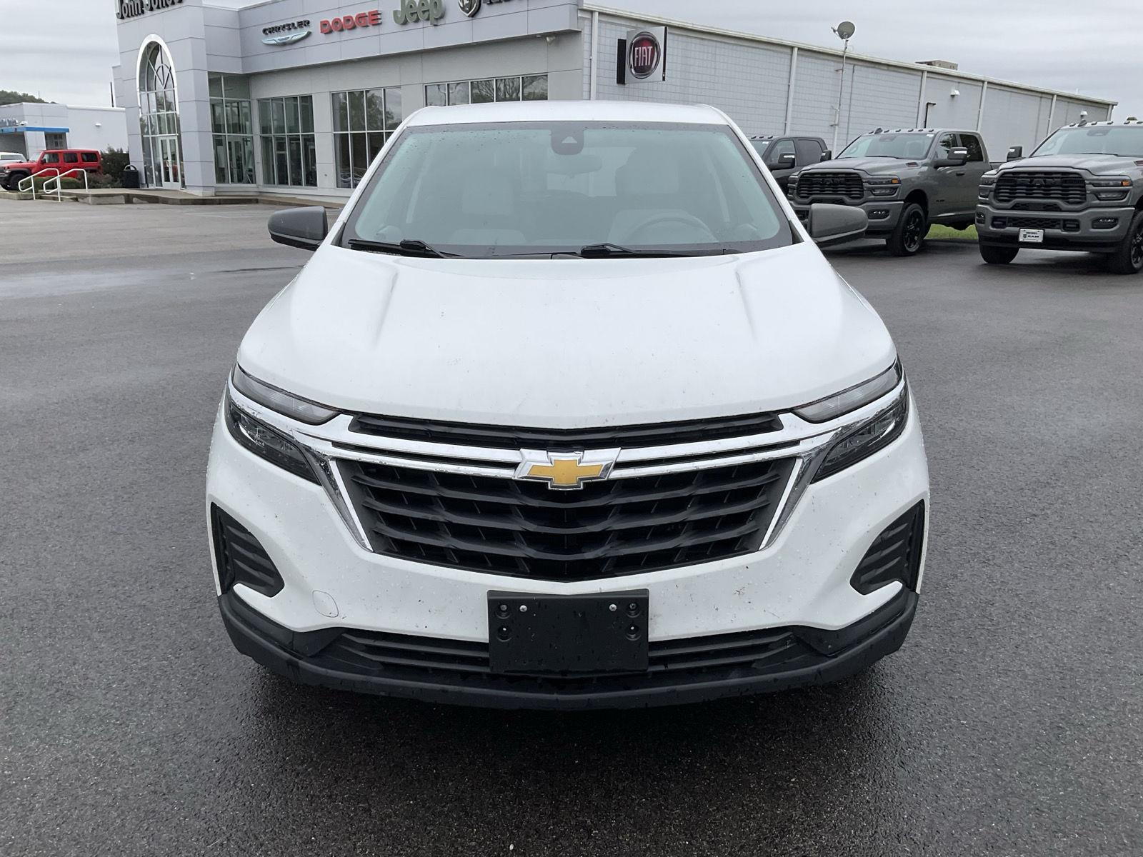 Used 2022 Chevrolet Equinox LS with VIN 2GNAXHEV0N6126691 for sale in Corydon, IN