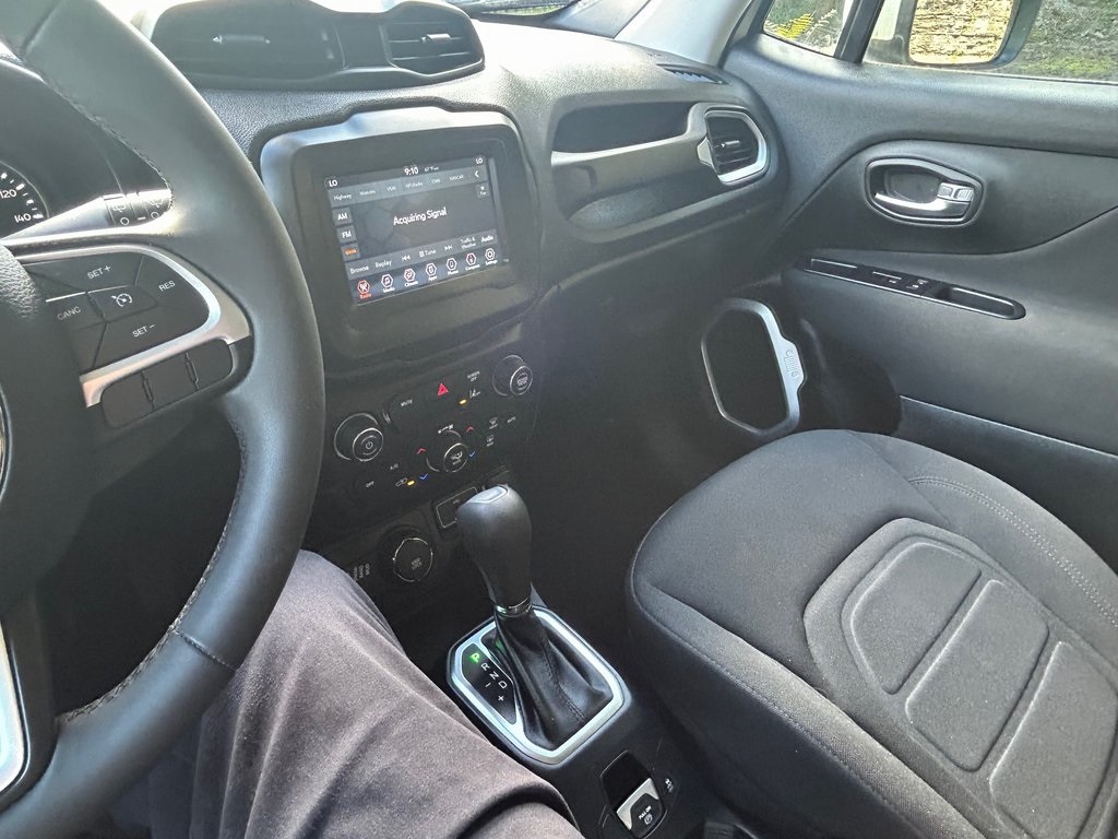 2021 Jeep Renegade Latitude photo 13