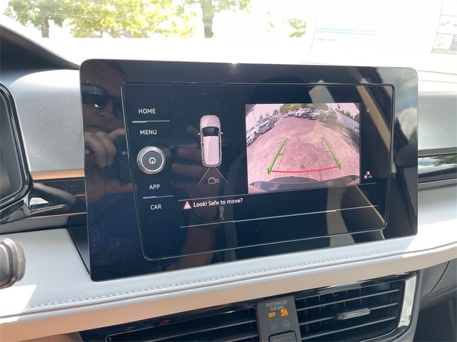 2025 Volkswagen Taos S photo 27