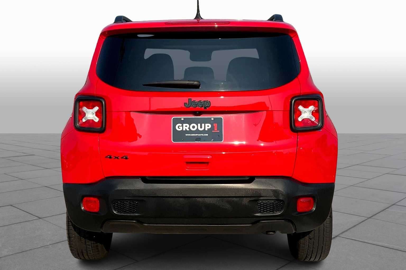 2023 Jeep Renegade Latitude photo 4