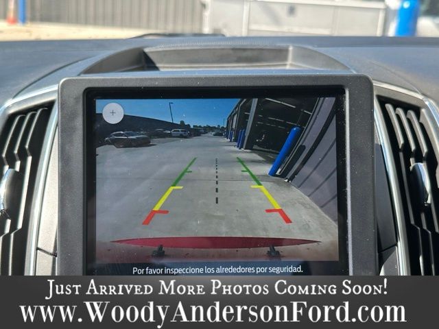 2023 Ford Edge ST photo 11