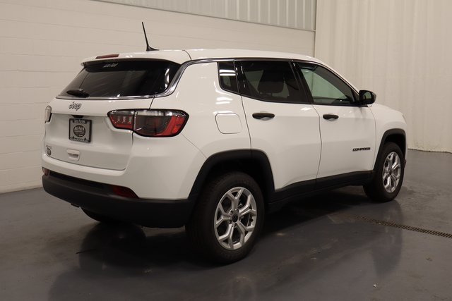 2025 Jeep Compass Sport photo 7