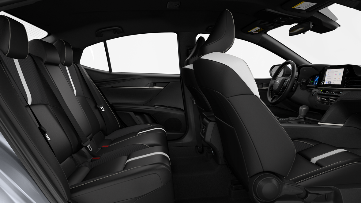 2026 Toyota Camry SE photo 17