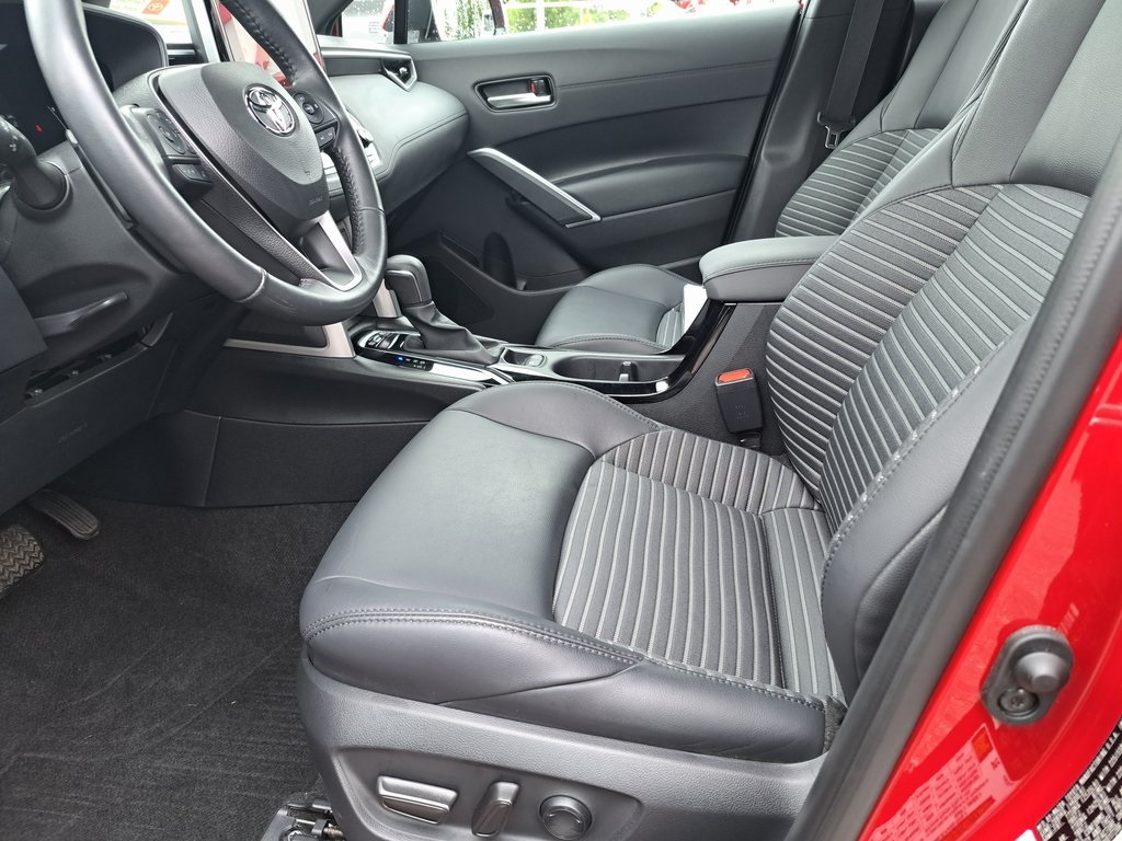 2024 Toyota Corolla Hybrid XSE photo 26