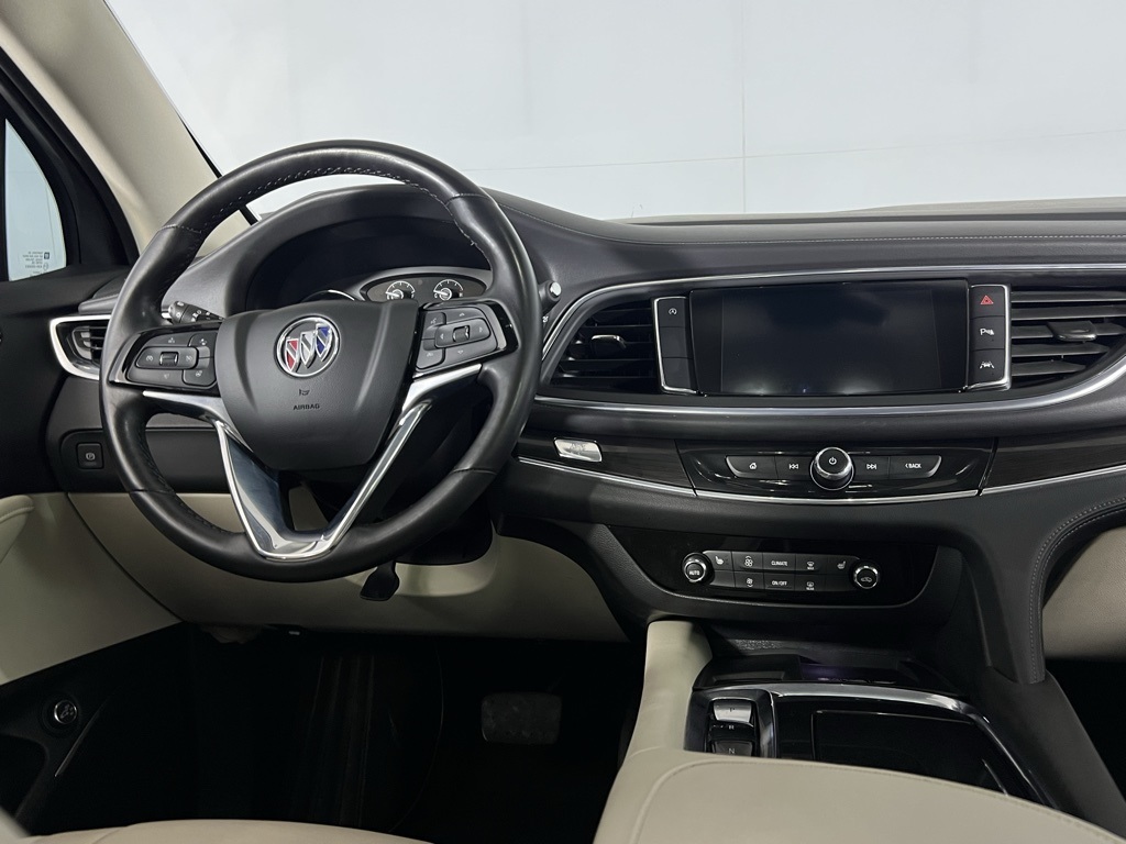 2023 Buick Enclave Essence photo 9