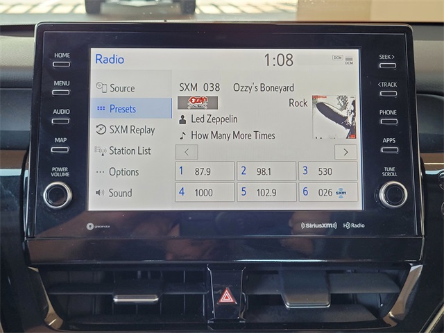 2024 Toyota Camry Hybrid XSE photo 22